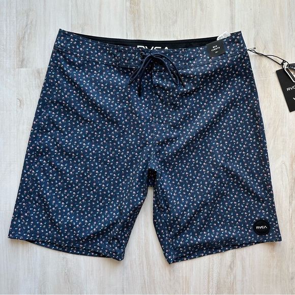 NWT RVCA Mid-Length 19” Board Shorts in Navy Floral Prints - Picture 1 of 5